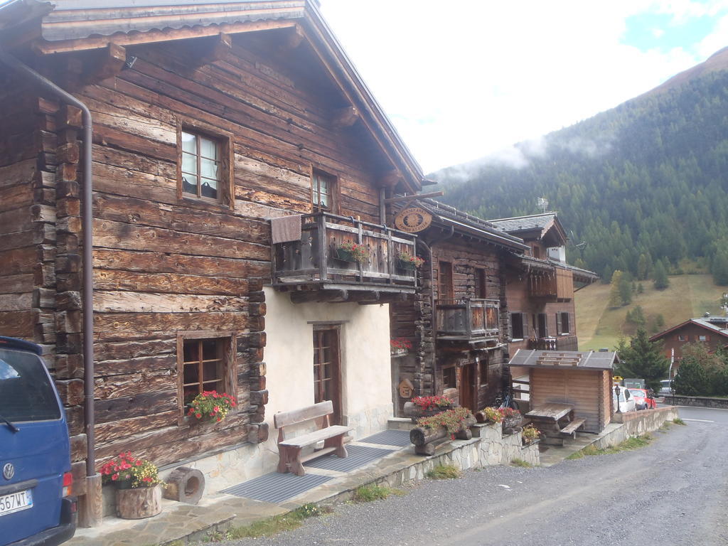 Baita La Broina Livigno Ruang foto