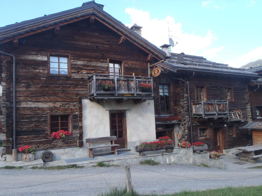 Baita La Broina Livigno Ruang foto