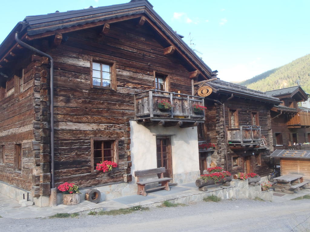 Baita La Broina Livigno Ruang foto